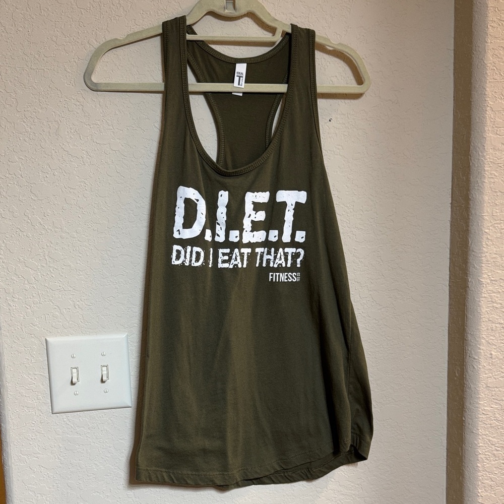 Fitness Tee Co Olive Green Tank Top with Graphic Print Size XL